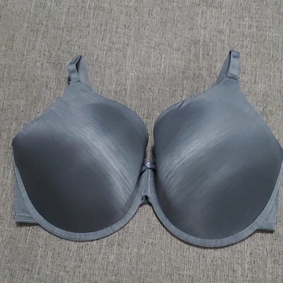 Secret Treasures Other - Underwire bra